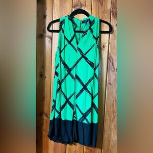KAARI BLUE Silky Sleeveless Dress  Size XL Green With Black Pattern